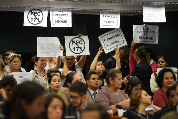 Conferência dos Bispos afirma que redução da maioridade penal é imoral